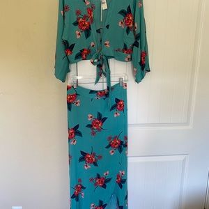Express two piece set. Top, size S and skirt, Med.